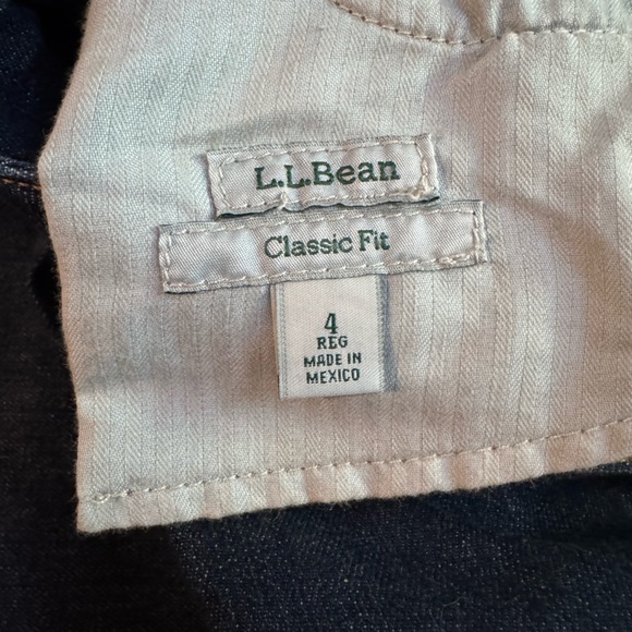 L.L. Bean Dark Blue Straight Leg Jeans - Picture 3 of 3